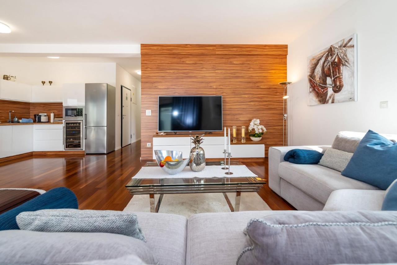 Apartman Darija ซูโกชัน ภายนอก รูปภาพ
