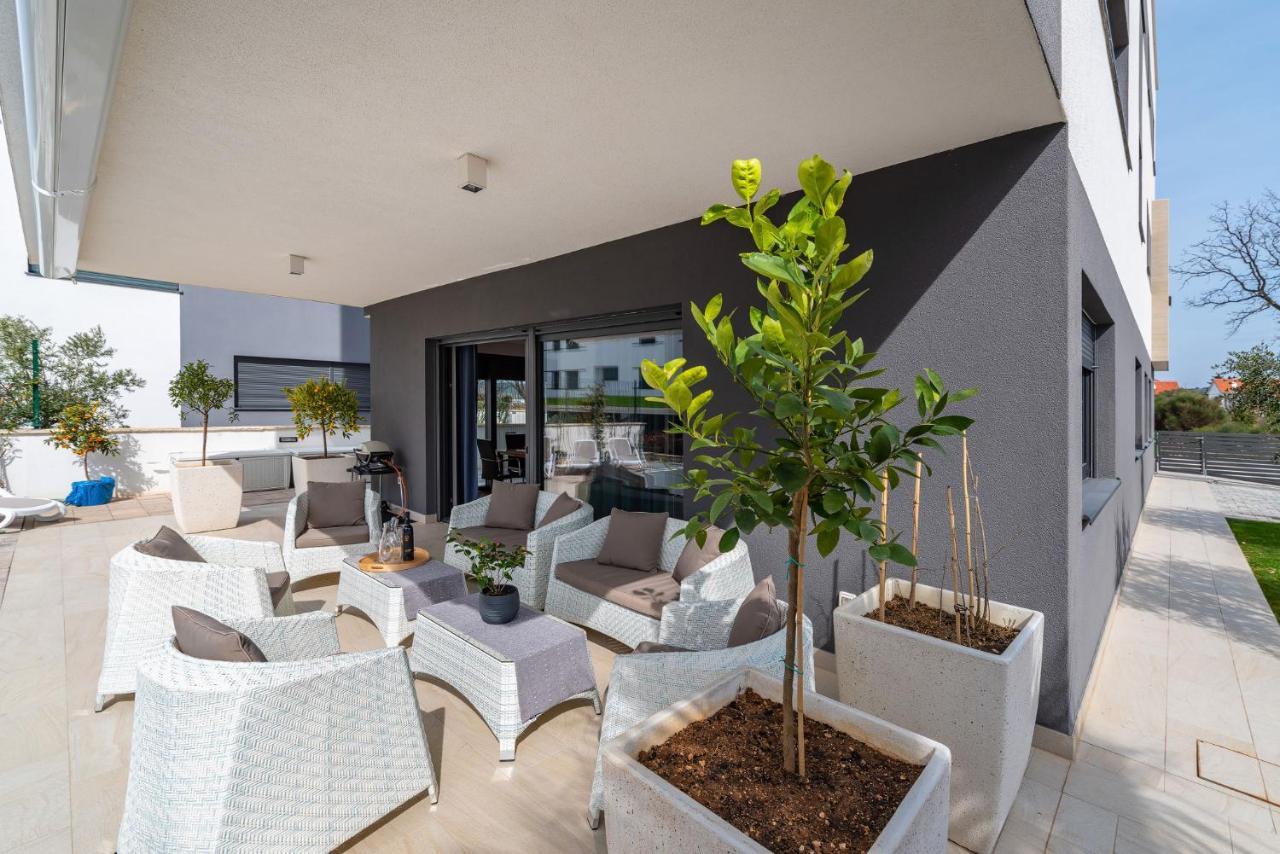 Apartman Darija ซูโกชัน ภายนอก รูปภาพ
