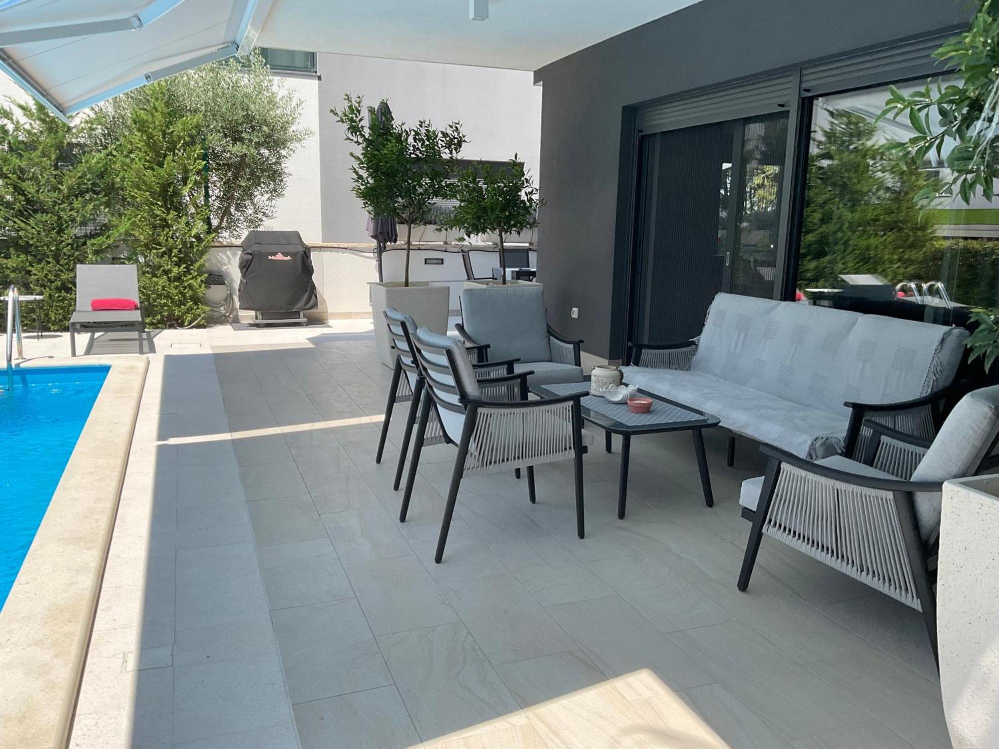 Apartman Darija ซูโกชัน ภายนอก รูปภาพ